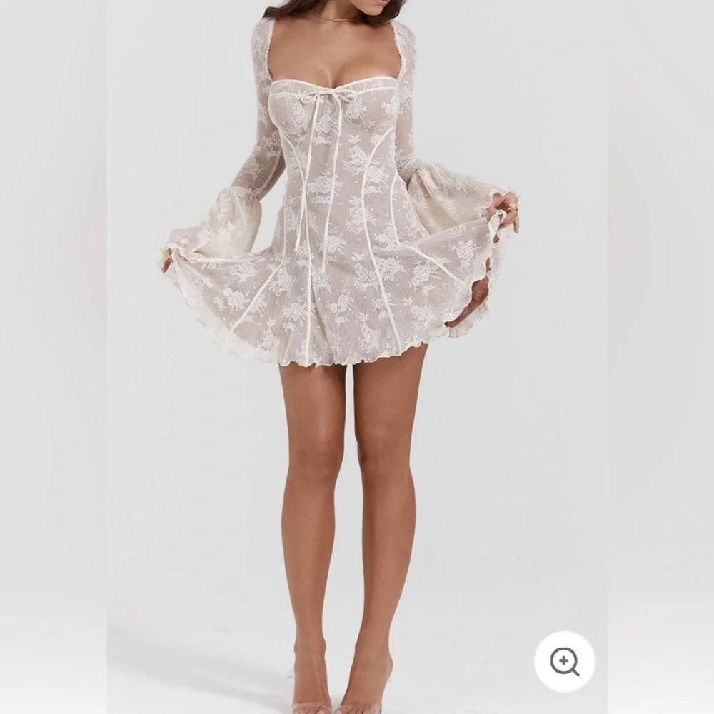 Analissa House of CB Ivory Lace Long Sleeve Mini Dress Medium Plus Cup! - Picture 1 of 4